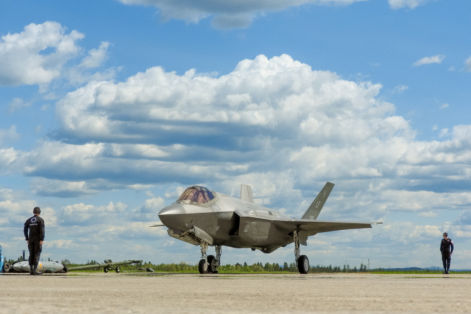 Pesawat tempur F-35 milik AS yang terancam oleh serangan Iran